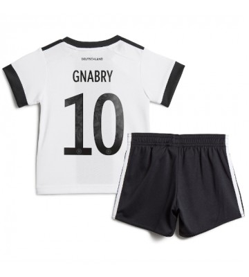 Niemcy Serge Gnabry #10 Koszulka Podstawowych Dziecięca MŚ 2022 Krótki Rękaw (+ Krótkie spodenki)